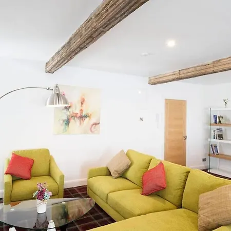 City Duplex Apartament *